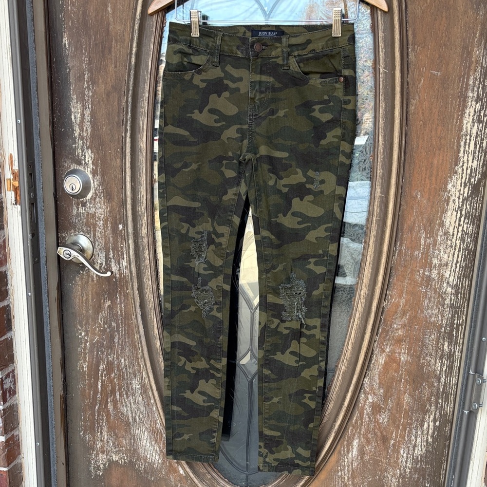 Judy Blue Camo Skinny Jeans
